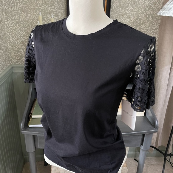 Stella & Dot Tops - Stella & Dot Black Lace Sleeve Tee Sz XS